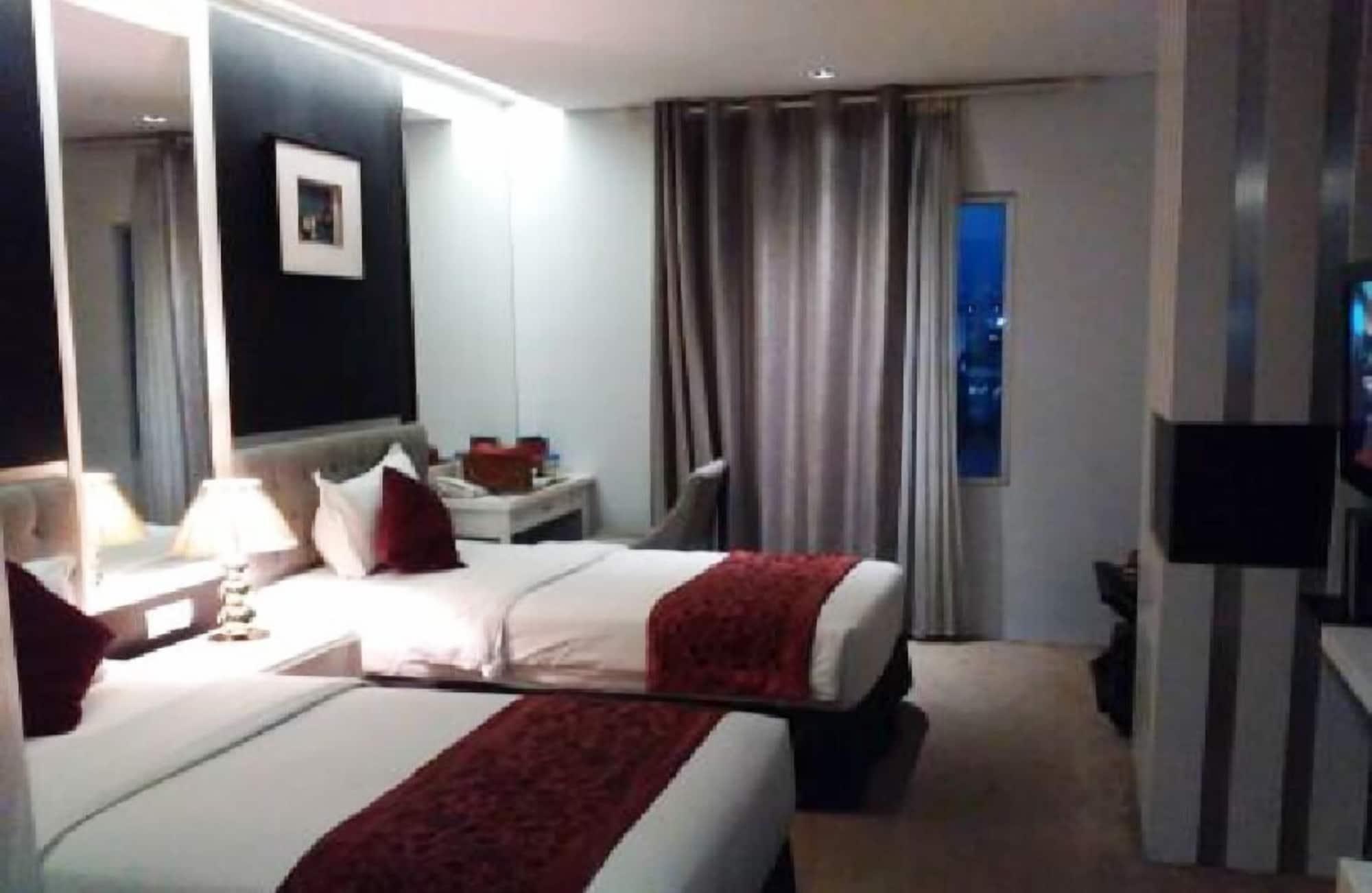 吉诺弗鲁西布拉加酒店 万隆 外观 照片